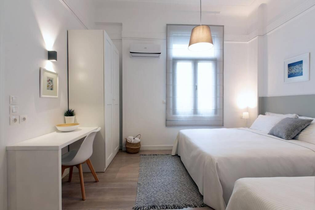 Athens Center Modern Apt In Art Nouveau Building エクステリア 写真