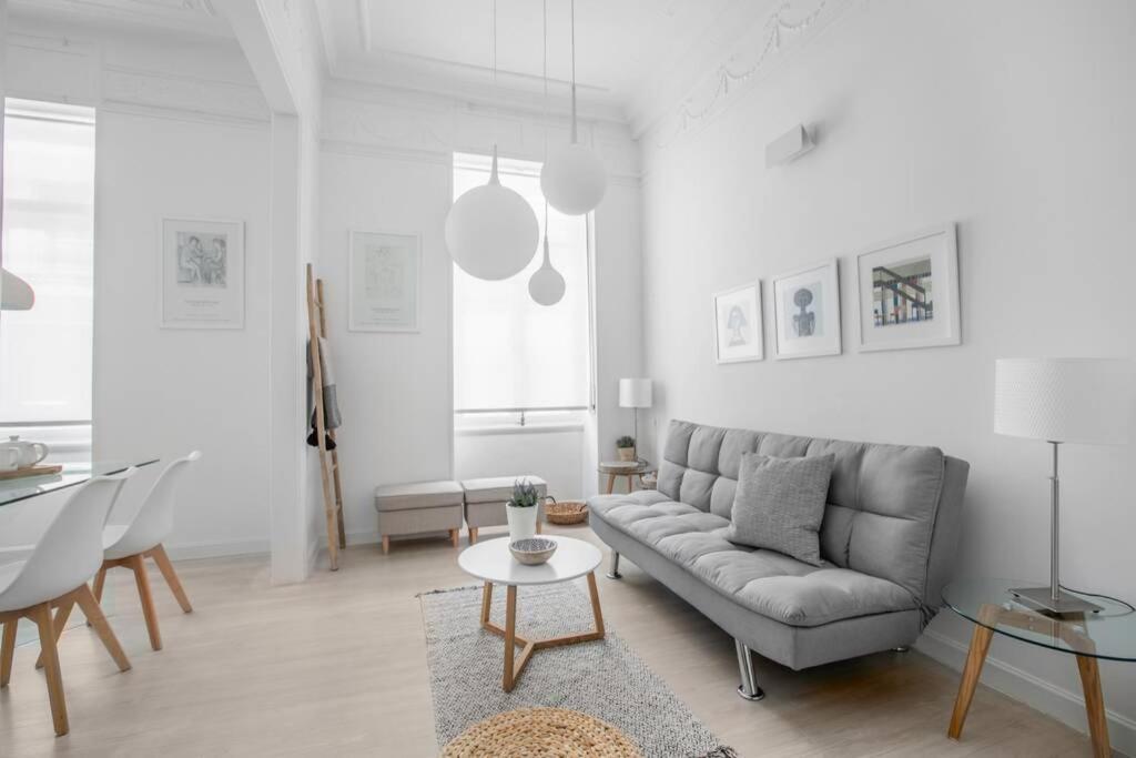 Athens Center Modern Apt In Art Nouveau Building エクステリア 写真